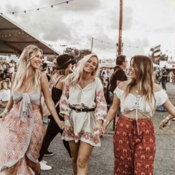 Embroidered Floral Puff Sleeve Boho Dress tan - Picture 2 of 7